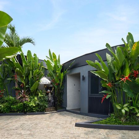 Je Ne Sais Quoi Seminyak Villa Eksteriør bilde